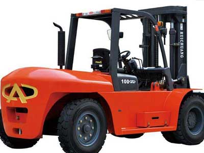 電動(dòng)叉車(chē)與內(nèi)燃叉車(chē)的介紹和比較